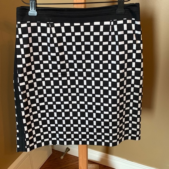 WHBM White/Black, skirt - size 00 - Picture 1 of 4